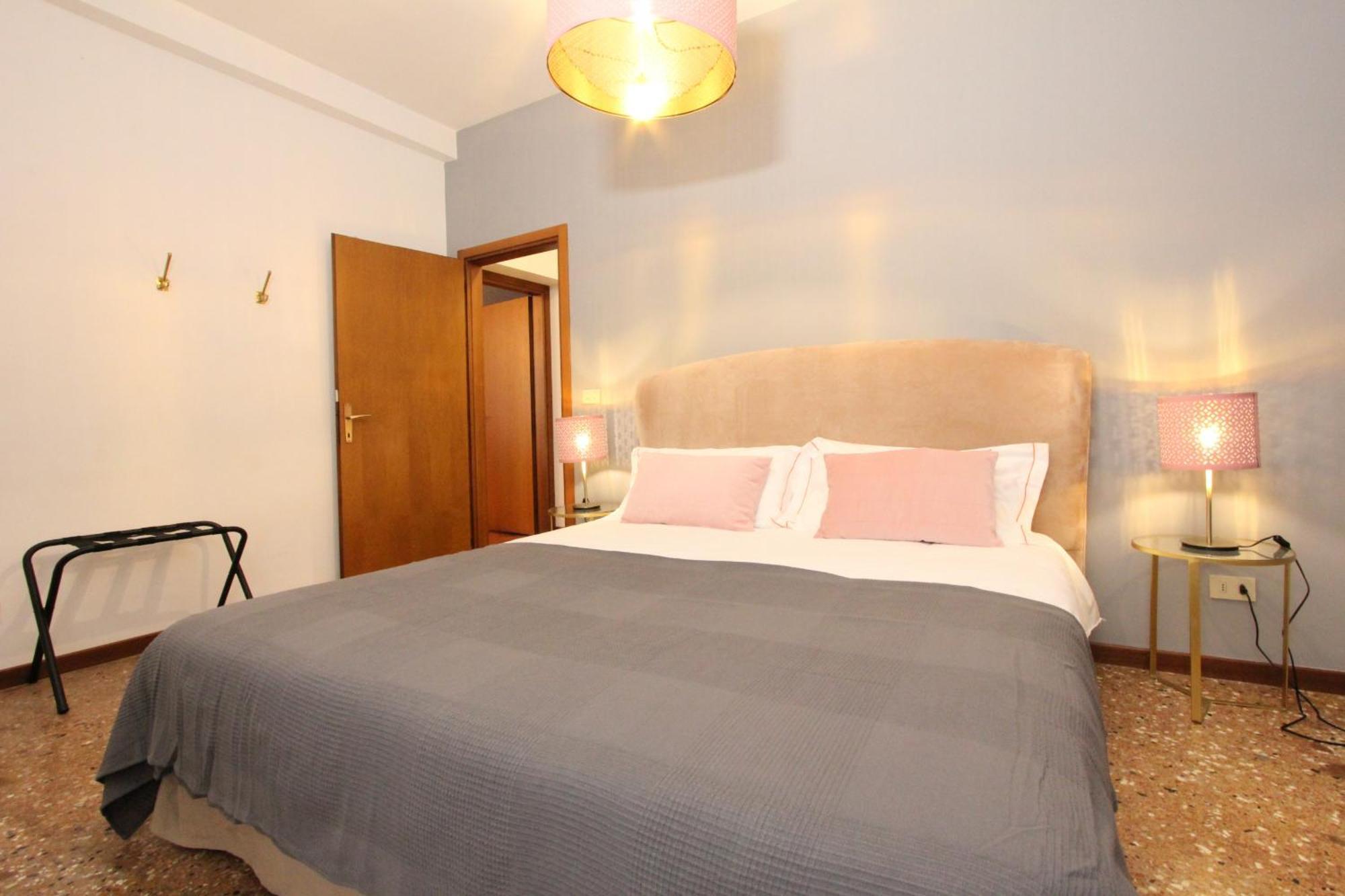 City Apartments Rialto Market Венеция Екстериор снимка